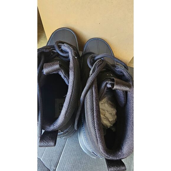 UGG Emmett Duck Boot in Chestnut. Size 9 Brand new with box. 100%authentic - Picture 10 of 12